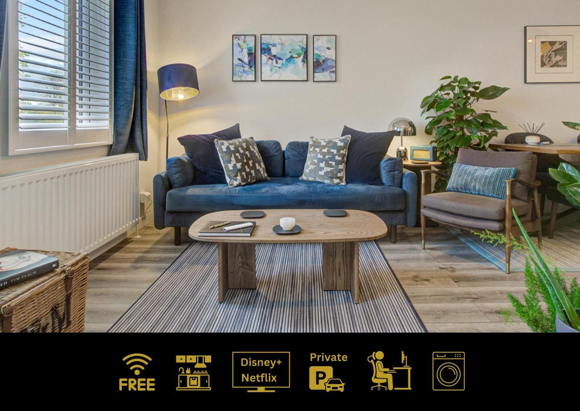Stylish, Business Traveller Friendly Apartment, With Free Parking And Netflix Farnborough  Exterior foto